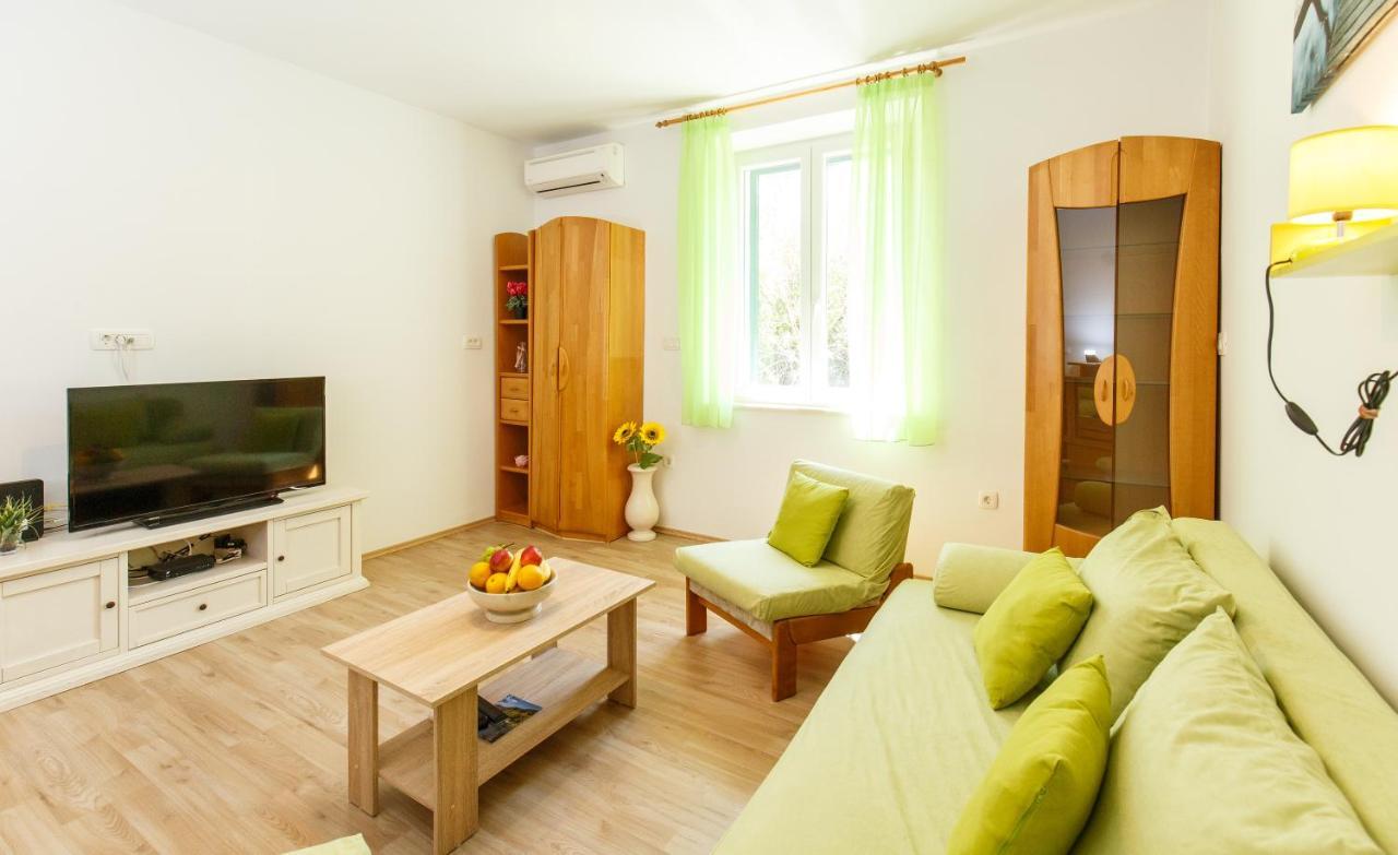 Apartment Green Forest Split Luaran gambar
