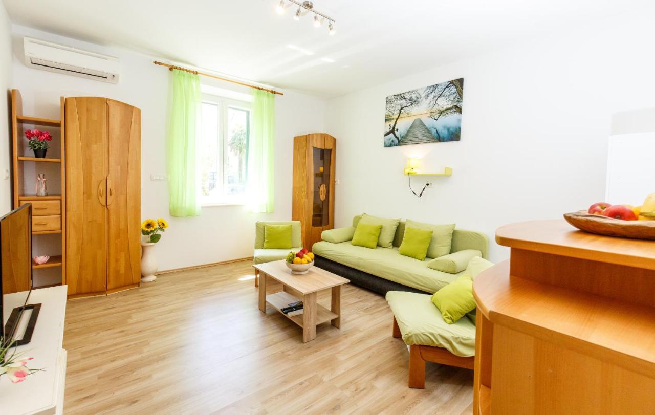 Apartment Green Forest Split Luaran gambar