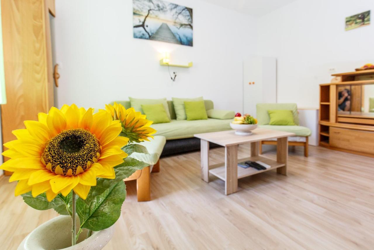 Apartment Green Forest Split Luaran gambar